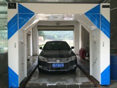 地軌式龍門往復全自動洗車機的制作特色